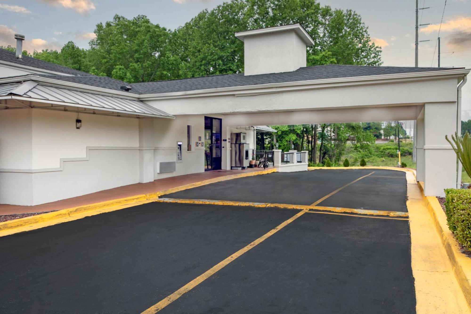 Days Inn By Wyndham Augusta Near Fort Gordon Eksteriør bilde